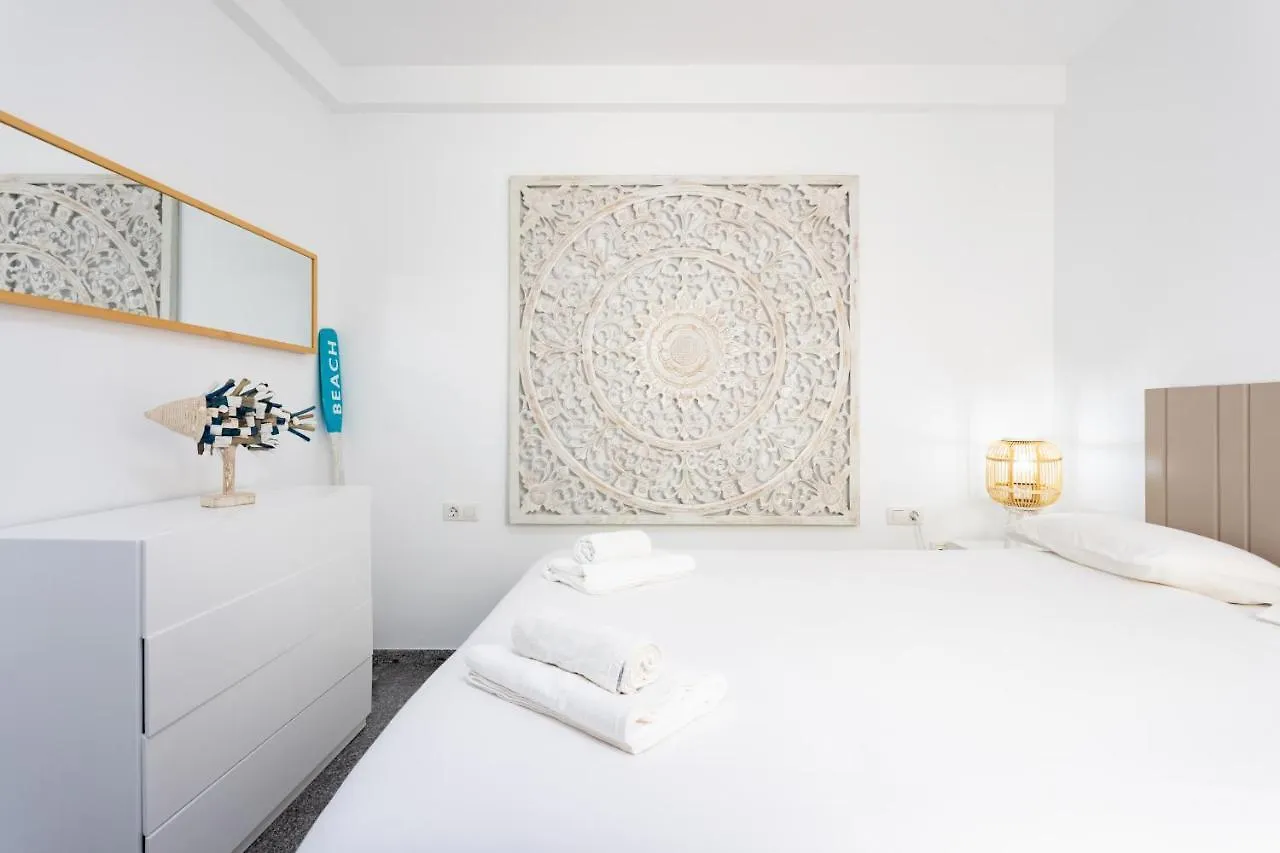 Touching The Sea Free Wifi Appartement Playa de San Juan  Spanje